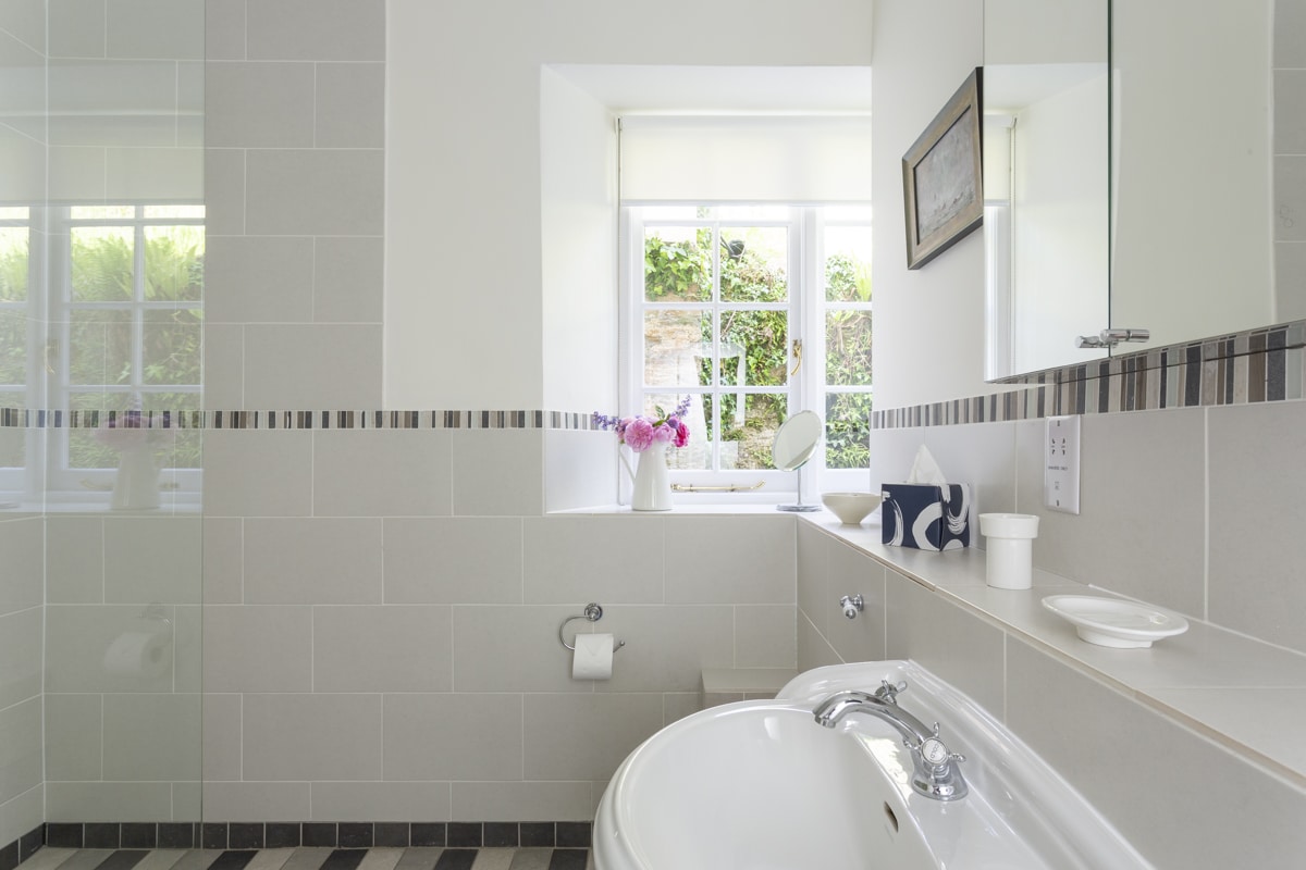 Bowden Croft, Dartmouth, South Devon, Period property, Bathroom