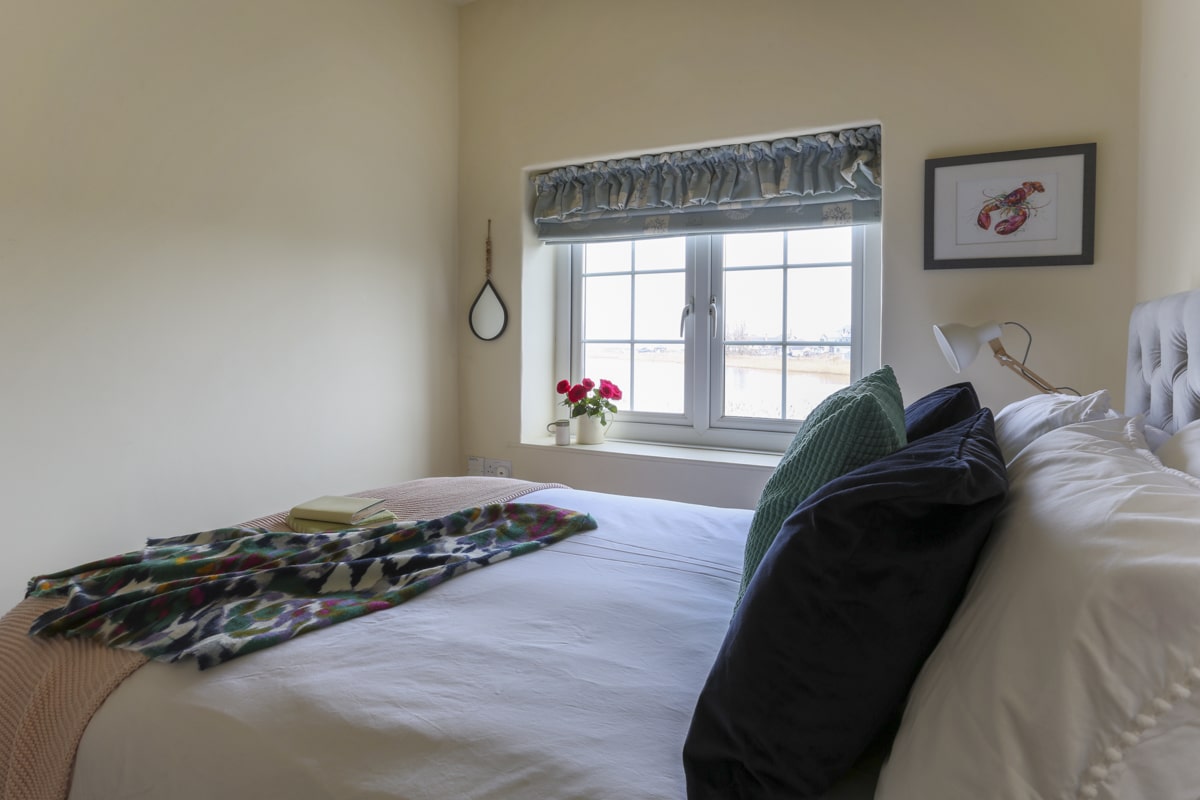 2 Florence Cottages Torcross Beach Cottage Bedroom